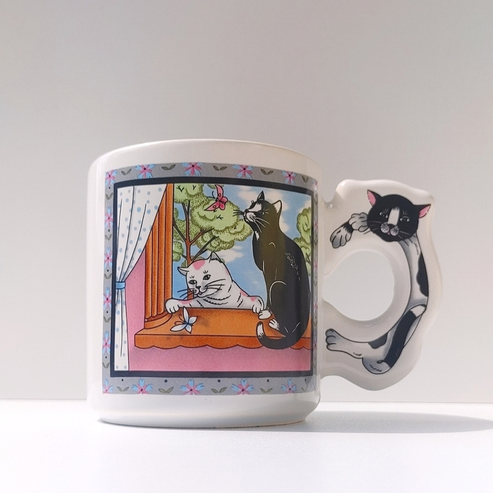 Vintage Cute Cat Mug